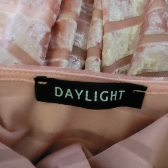 Velvet Feel Long Puff Sleeve Bodycon Mini Dress Pink - Picture 10 of 11